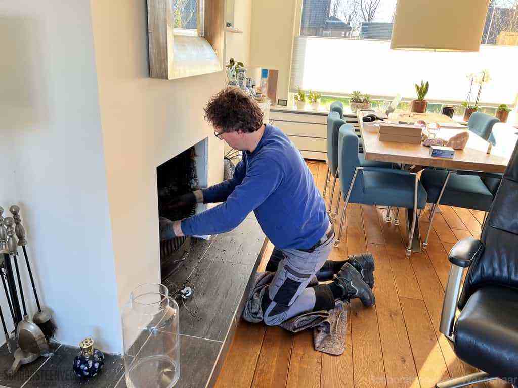 Schouwveger Wassenaar kleed schoorsteenreiniger Schouwveger Wassenaar kleed schoorsteenreiniger